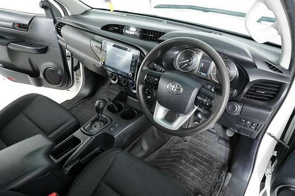 2022 Toyota Hilux SR (4x4) GUN126R 4X4