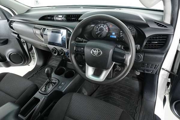 2017 Toyota Hilux Workmate TGN121R MY17 Rear Wheel Drive