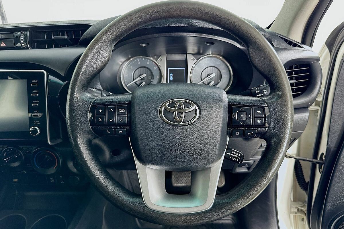 2021 Toyota Hilux SR (4x4) GUN126R Facelift 4X4
