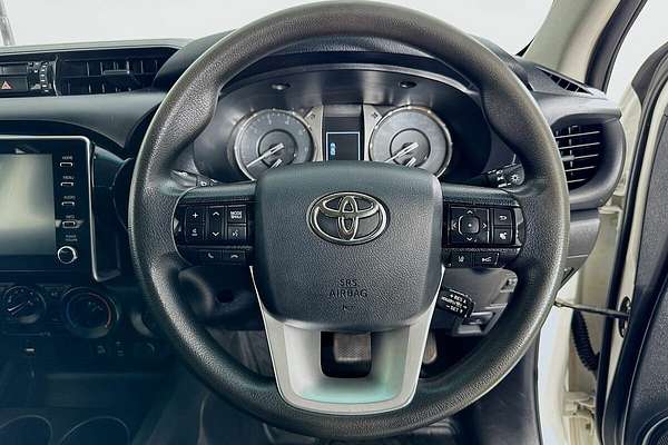 2021 Toyota Hilux SR (4x4) GUN126R Facelift 4X4