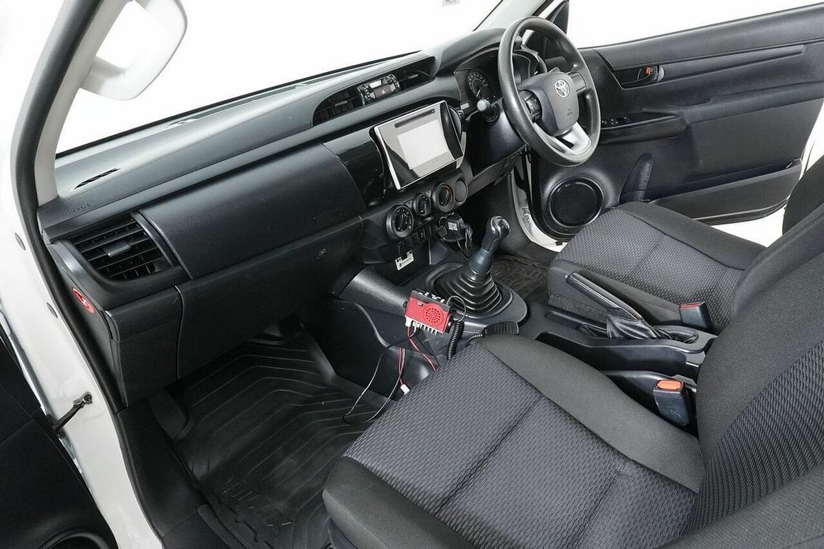 2017 Toyota Hilux Workmate GUN122R Rear Wheel Drive