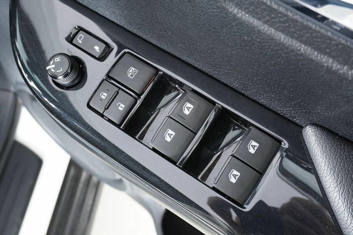 2022 Toyota Hilux Rogue (4x4) GUN126R 4X4