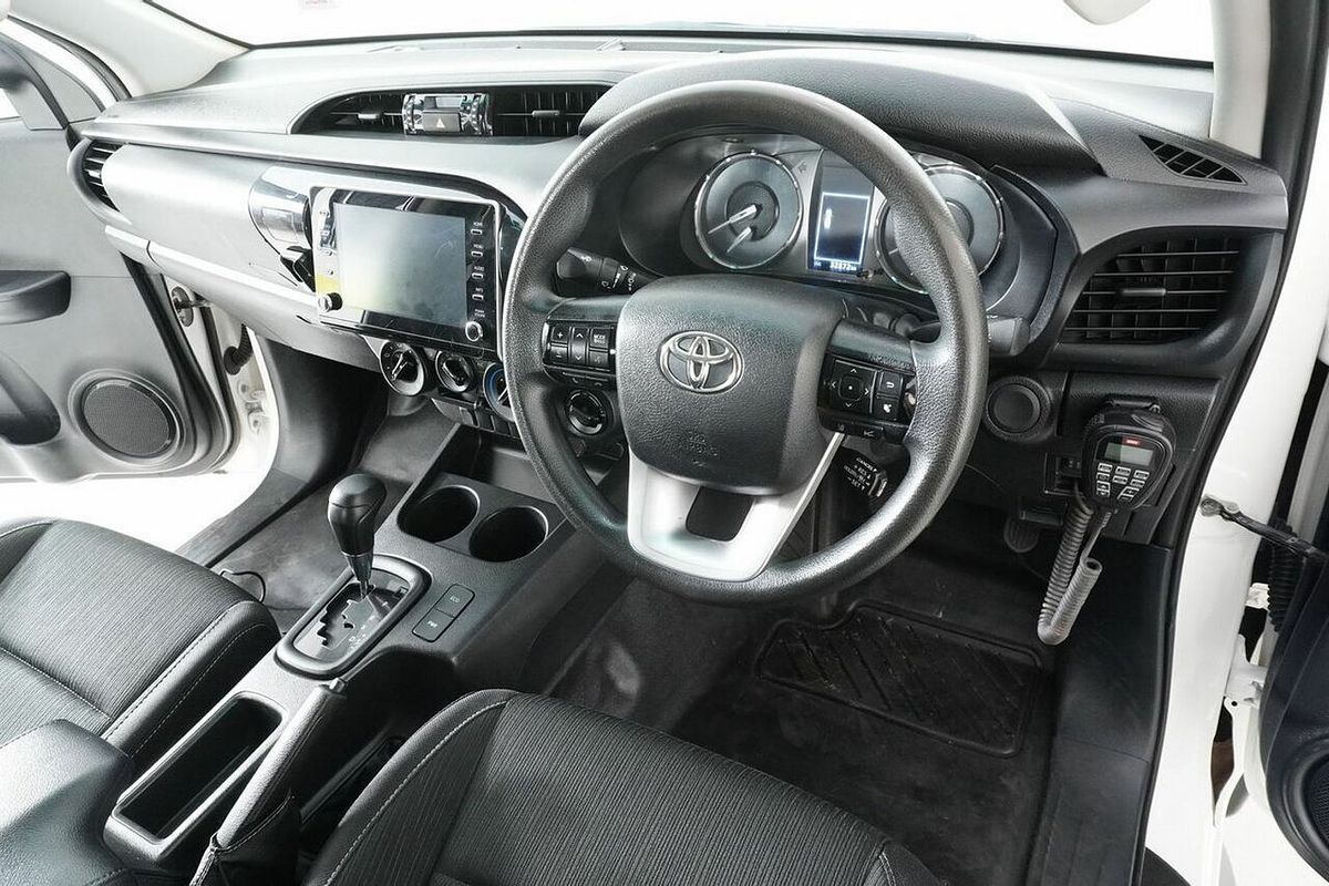 2023 Toyota Hilux SR (4x4) GUN126R 4X4