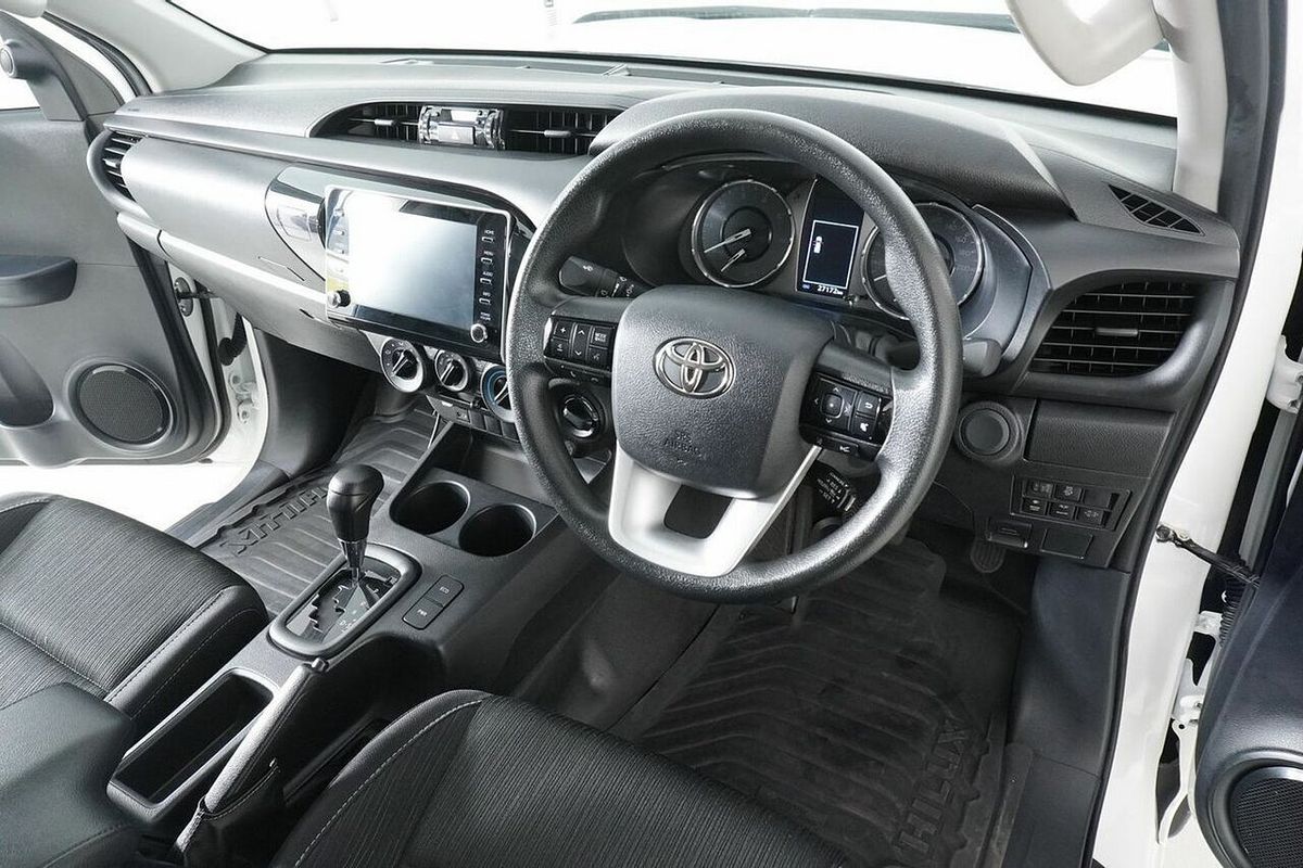 2023 Toyota Hilux SR (4x4) GUN126R 4X4