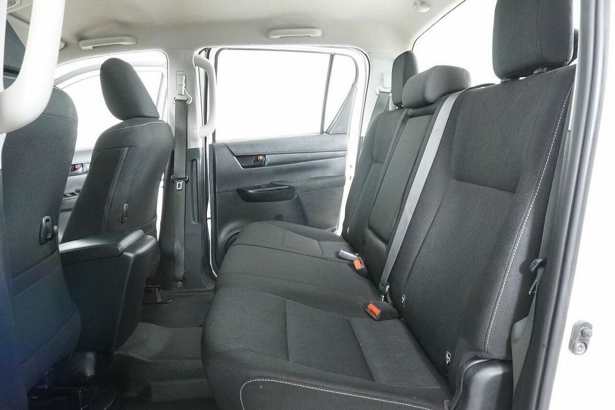 2019 Toyota Hilux SR (4x4) GUN126R MY19 Upgrade 4X4