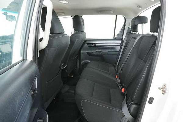 2019 Toyota Hilux SR (4x4) GUN126R MY19 4X4