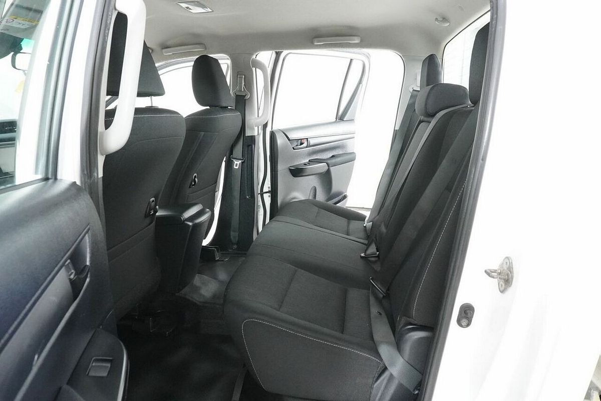 2019 Toyota Hilux SR (4x4) GUN126R MY19 Upgrade 4X4