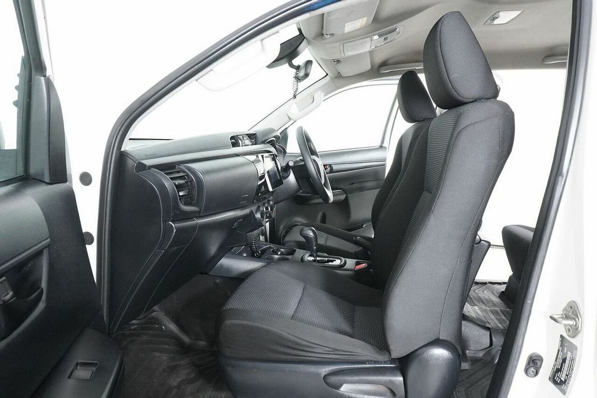 2020 Toyota Hilux Workmate (4x4) GUN125R MY19 Upgrade 4X4