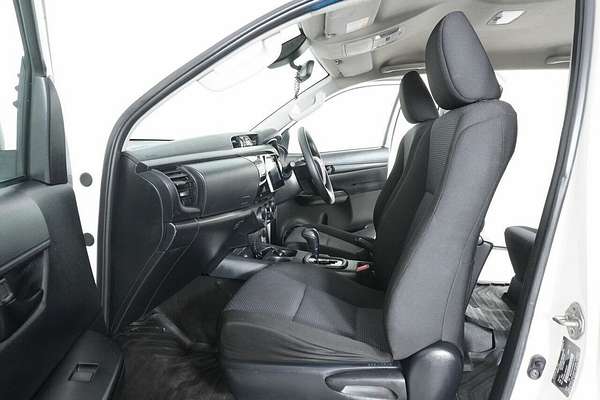 2020 Toyota Hilux Workmate (4x4) GUN125R MY19 Upgrade 4X4