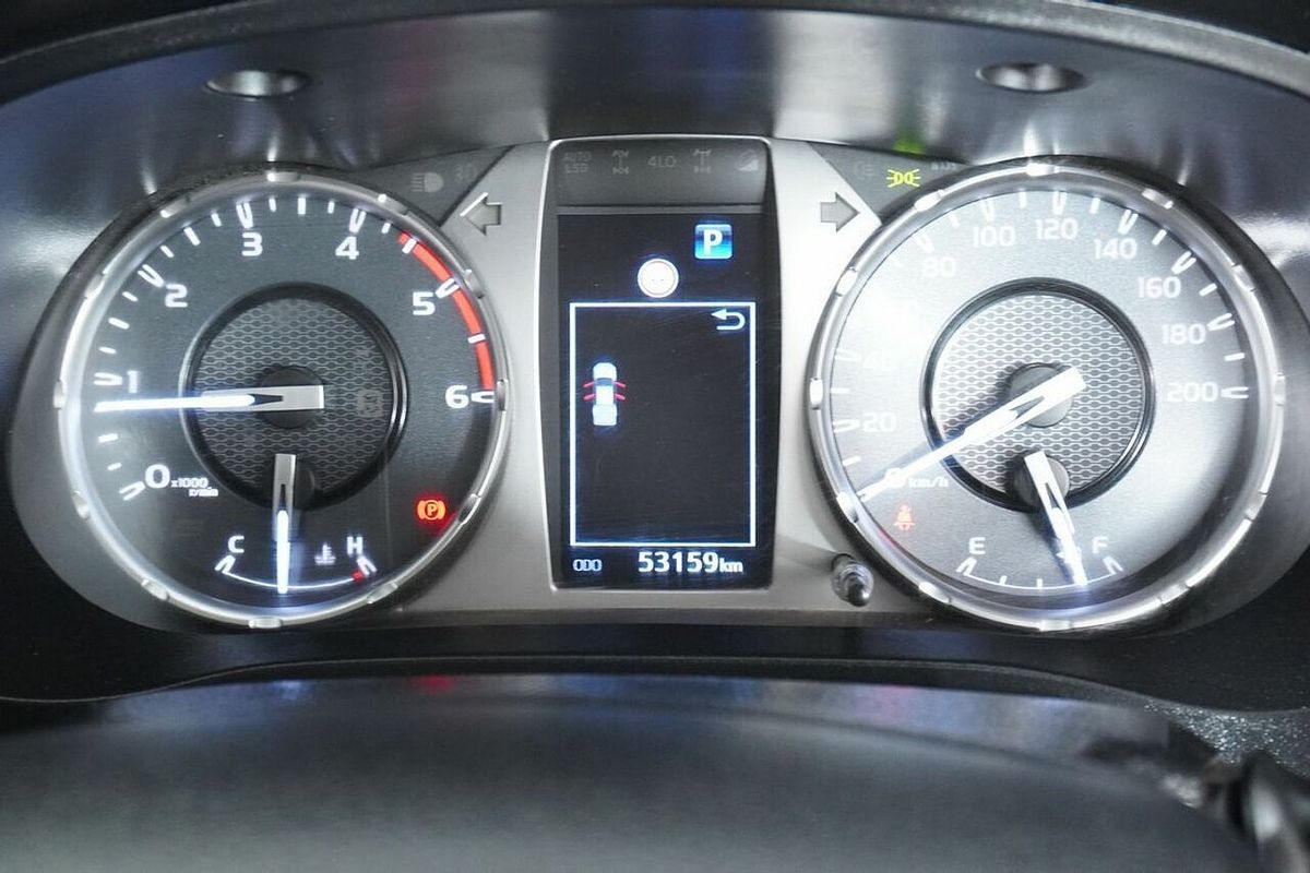 2021 Toyota Hilux SR (4x4) GUN126R Facelift 4X4