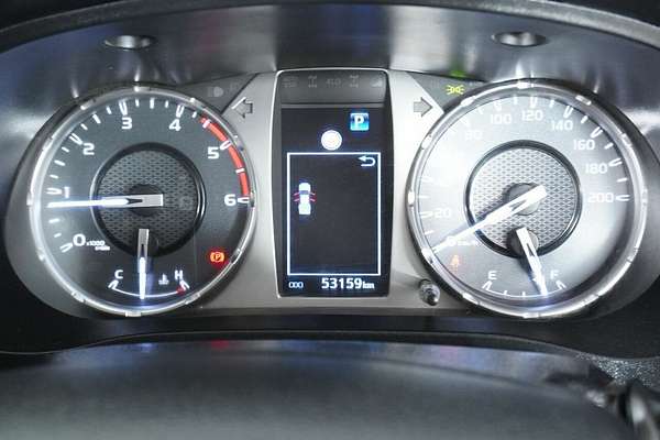 2021 Toyota Hilux SR (4x4) GUN126R Facelift 4X4