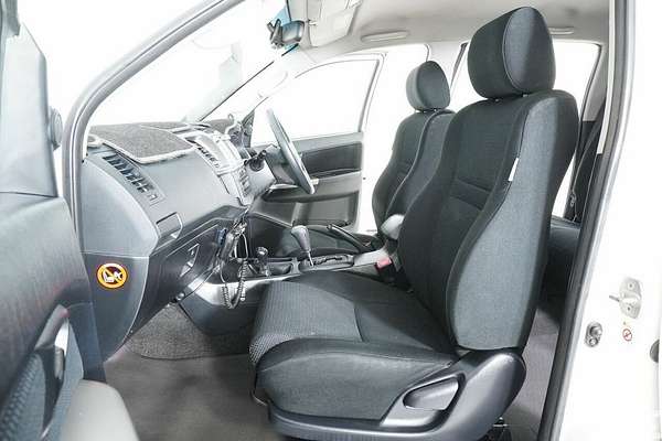 2015 Toyota Hilux SR5 (4x4) KUN26R MY14 4X4