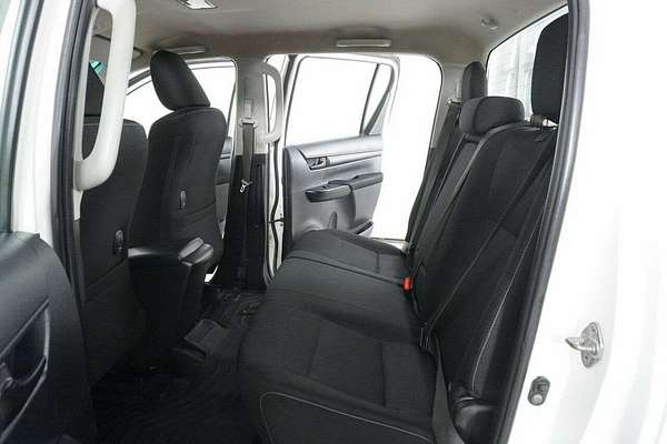 2020 Toyota Hilux SR (4x4) GUN126R MY19 Upgrade 4X4