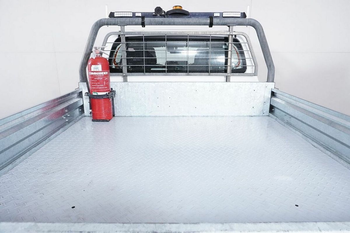 2020 Toyota Hilux SR (4x4) GUN126R Facelift 4X4