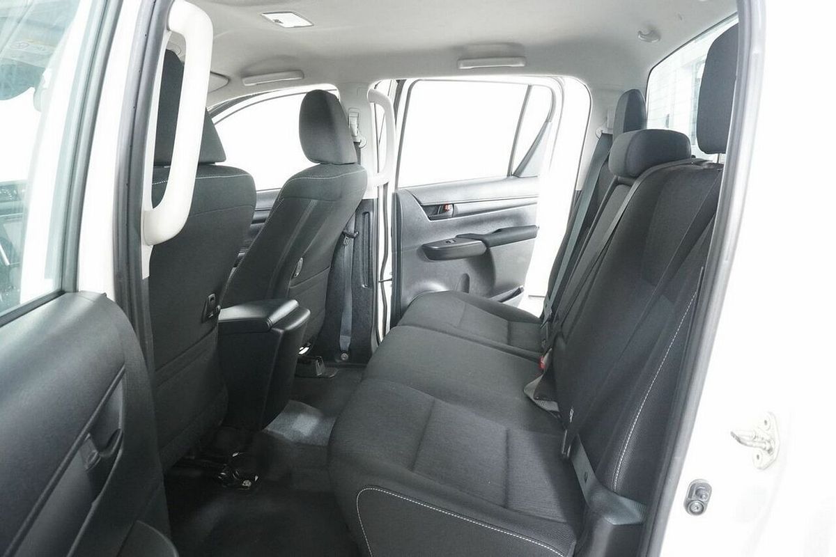 2020 Toyota Hilux SR (4x4) GUN126R MY19 Upgrade 4X4