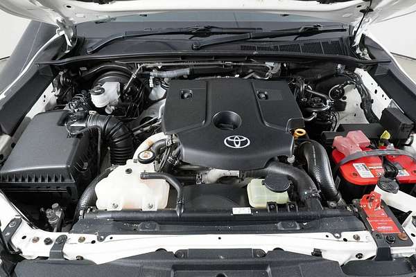 2021 Toyota Hilux SR (4x4) GUN126R 4X4