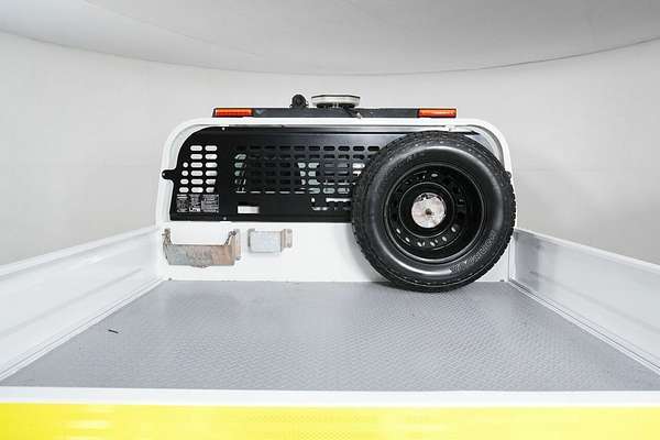2020 Toyota Hilux SR (4x4) GUN126R Facelift 4X4