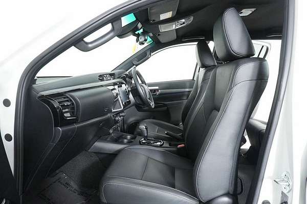 2022 Toyota Hilux Rogue (4x4) GUN126R 4X4