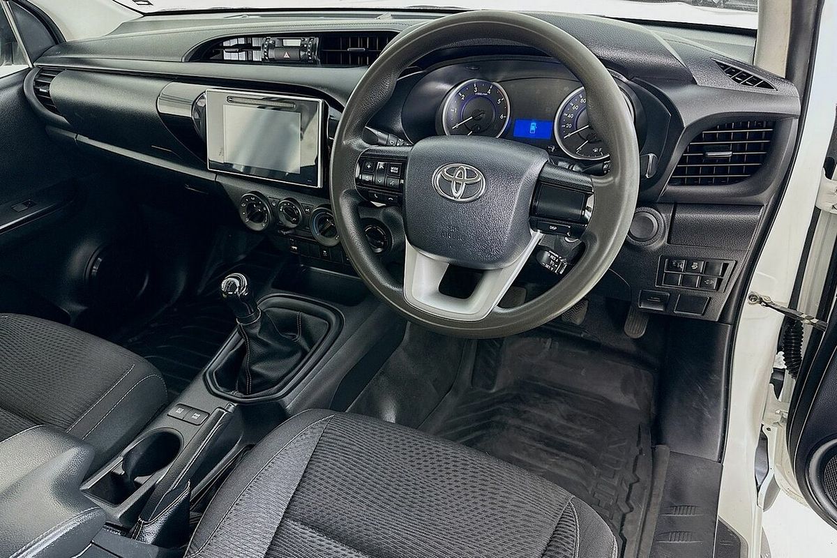 2019 Toyota Hilux SR (4x4) GUN126R MY19 4X4