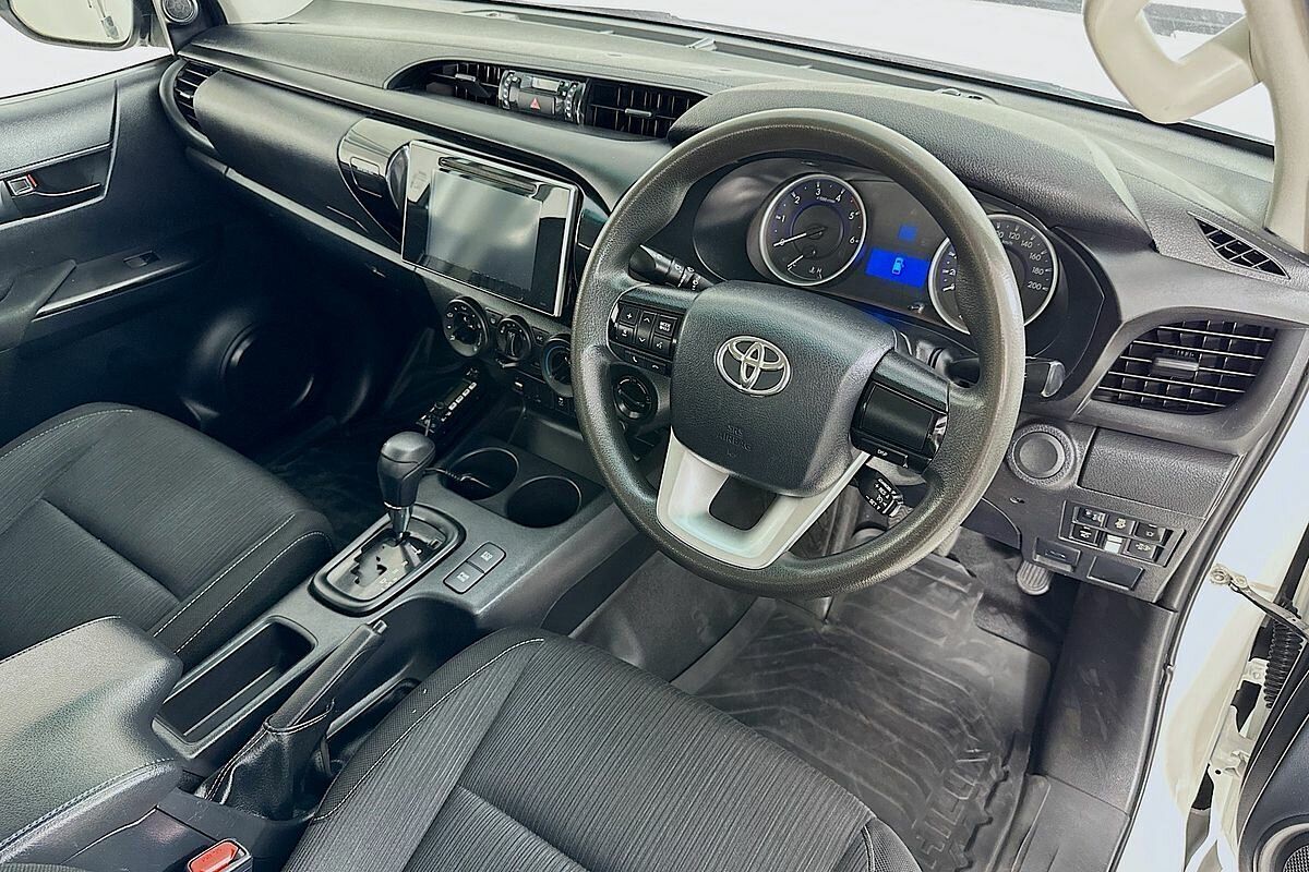 2019 Toyota Hilux SR (4x4) GUN126R MY19 4X4