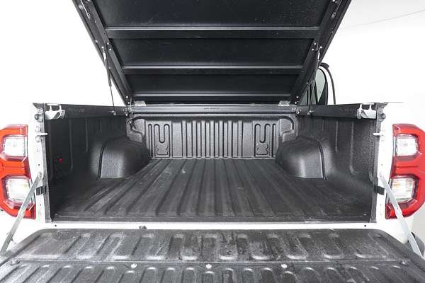 2021 Toyota Hilux SR5 + Premium Interior (4x4) GUN126R 4X4