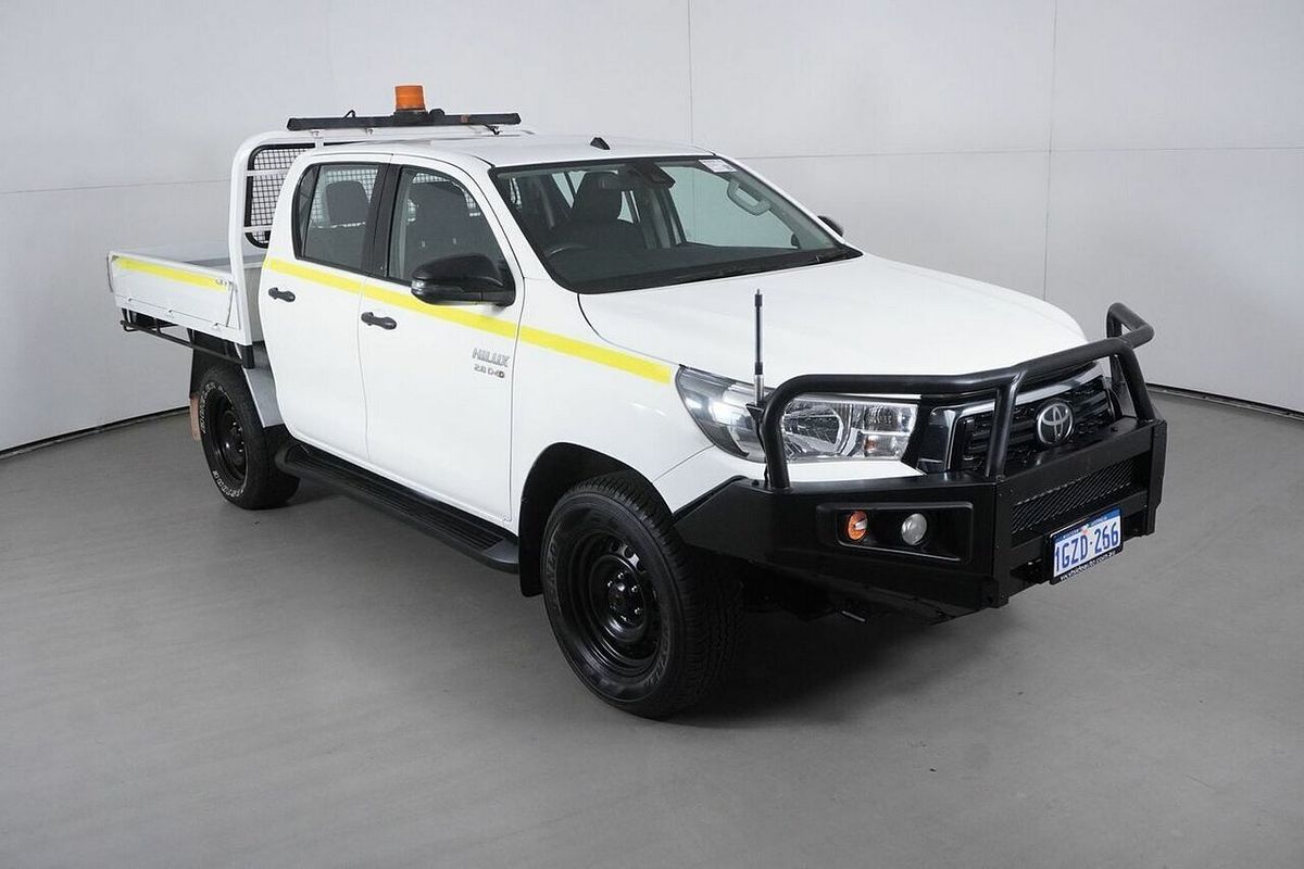 2020 Toyota Hilux SR (4x4) GUN126R Facelift 4X4