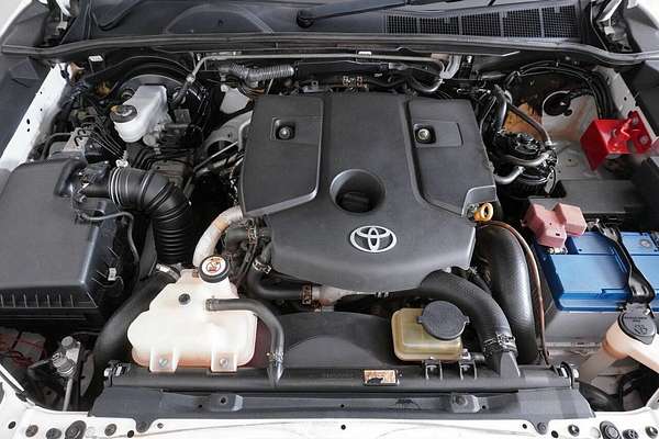 2019 Toyota Hilux SR (4x4) GUN126R MY19 4X4