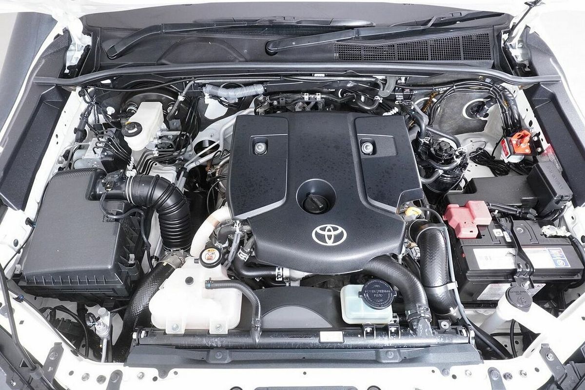 2021 Toyota Hilux SR (4x4) GUN126R 4X4