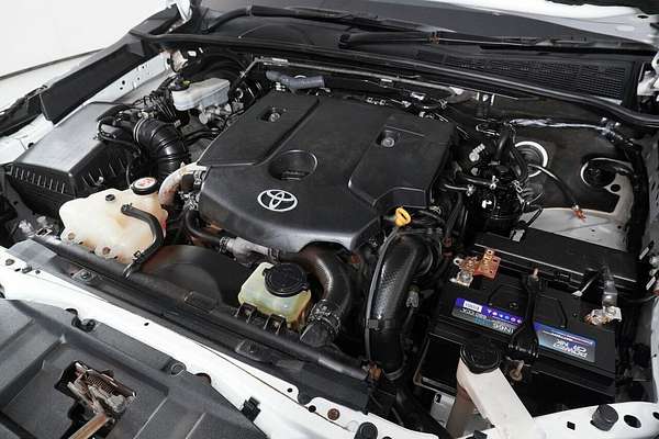 2019 Toyota Hilux SR (4x4) GUN126R MY19 Upgrade 4X4
