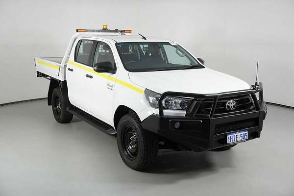 2020 Toyota Hilux SR (4x4) GUN126R Facelift 4X4