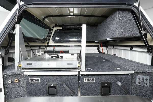 2021 Toyota Hilux SR (4x4) GUN126R Facelift 4X4
