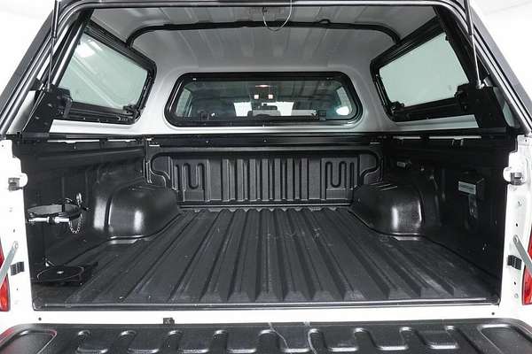 2021 Toyota Hilux SR (4x4) GUN126R Facelift 4X4