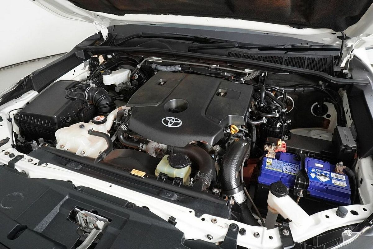 2021 Toyota Hilux SR (4x4) GUN126R 4X4