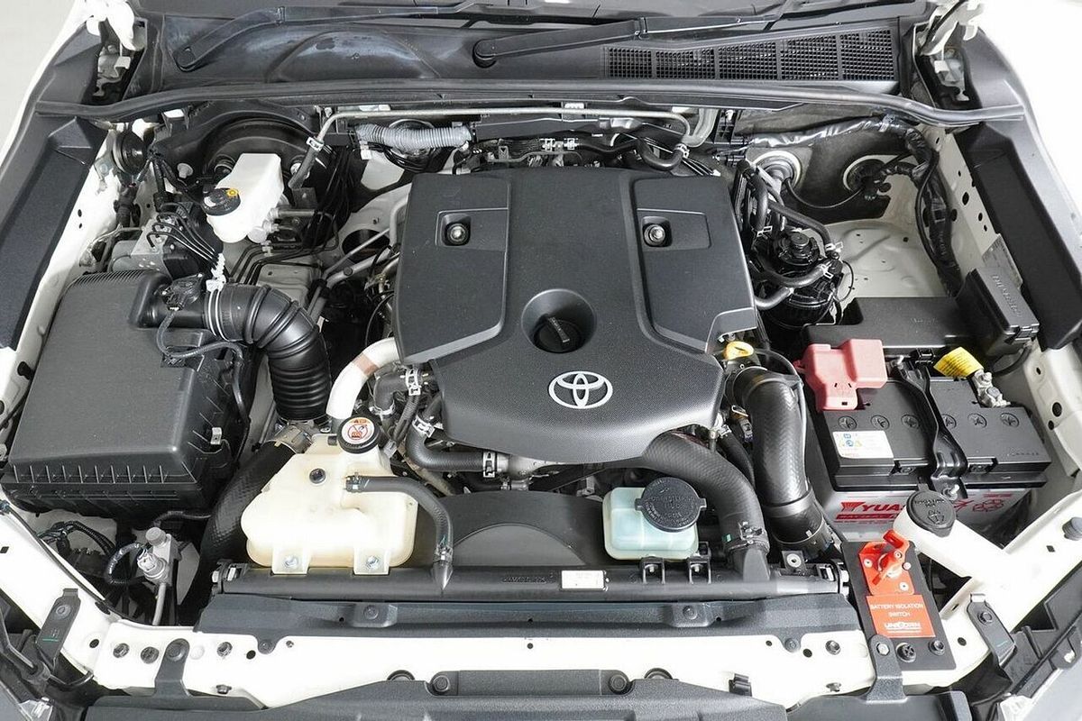 2022 Toyota Hilux SR (4x4) GUN126R 4X4