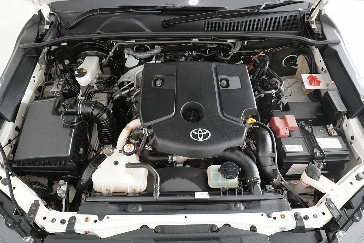 2021 Toyota Hilux SR (4x4) GUN126R Facelift 4X4