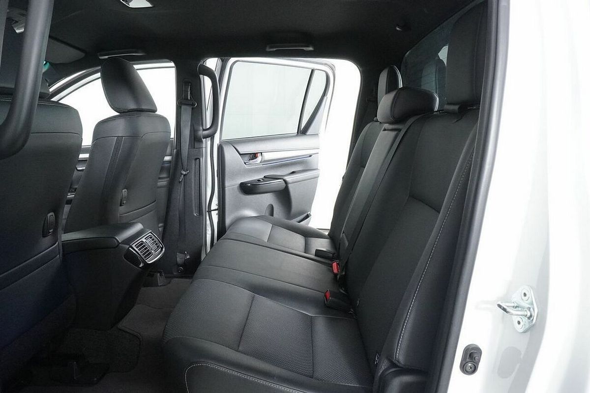 2022 Toyota Hilux Rogue (4x4) GUN126R 4X4