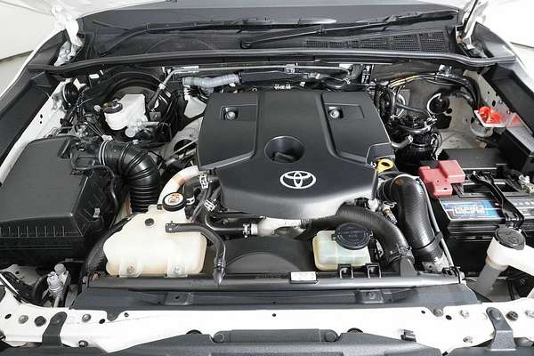 2022 Toyota Hilux SR (4x4) GUN126R 4X4