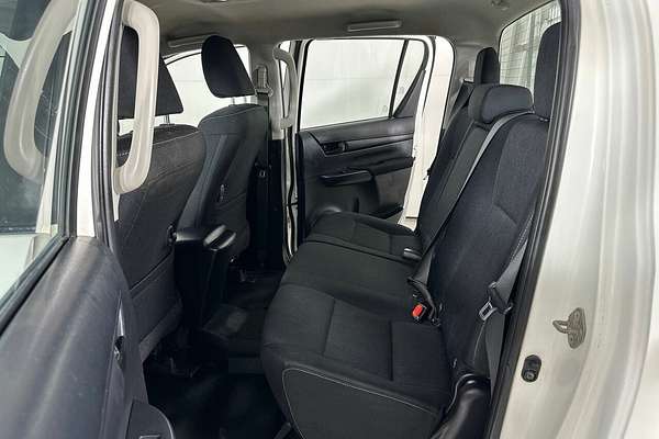 2019 Toyota Hilux SR (4x4) GUN126R MY19 4X4