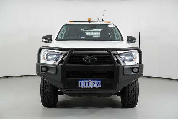 2021 Toyota Hilux SR (4x4) GUN126R Facelift 4X4