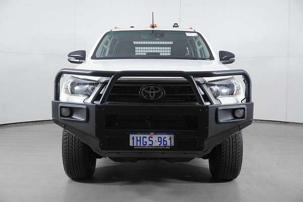 2021 Toyota Hilux SR (4x4) GUN126R Facelift 4X4