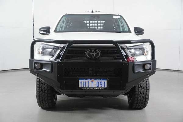 2021 Toyota Hilux SR (4x4) GUN126R Facelift 4X4