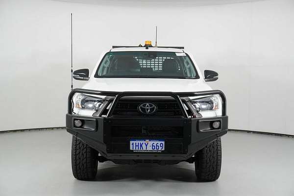 2021 Toyota Hilux SR (4x4) GUN126R 4X4