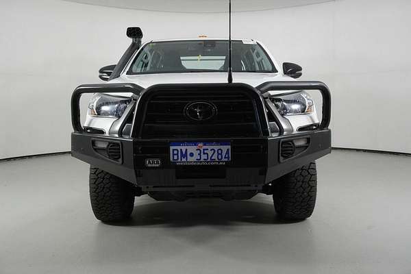 2022 Toyota Hilux SR (4x4) Steel Wheels GUN126R 4X4
