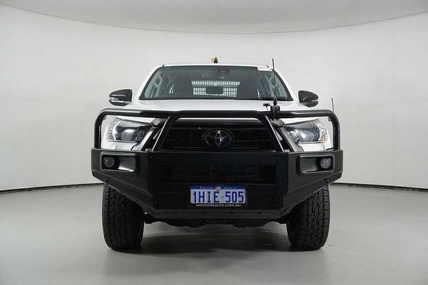 2020 Toyota Hilux SR (4x4) GUN126R Facelift 4X4