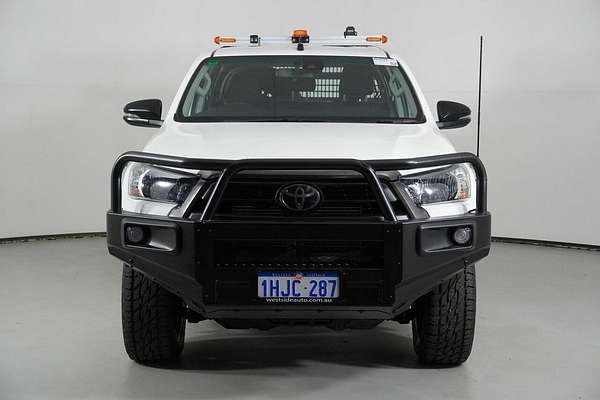 2021 Toyota Hilux SR (4x4) GUN126R Facelift 4X4
