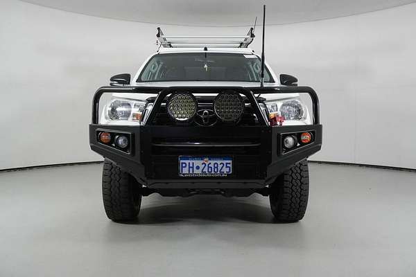 2019 Toyota Hilux SR (4x4) GUN126R MY19 4X4