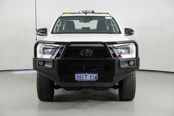 2021 Toyota Hilux SR (4x4) GUN126R 4X4
