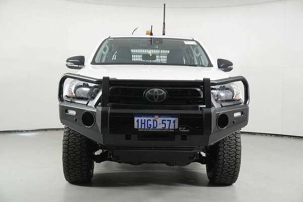 2021 Toyota Hilux SR (4x4) GUN126R Facelift 4X4