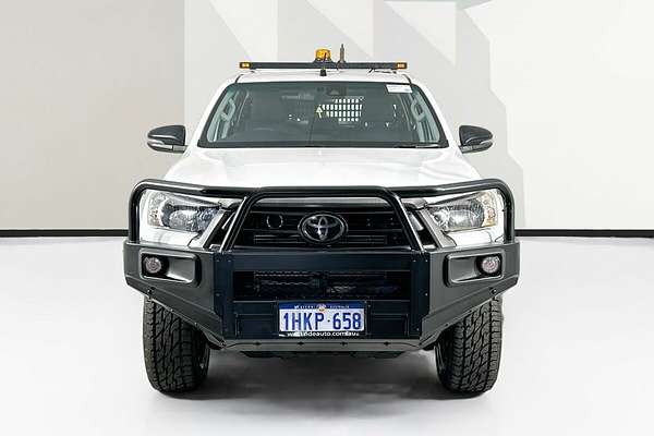 2021 Toyota Hilux SR (4x4) GUN126R Facelift 4X4