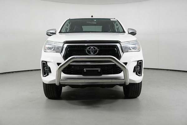 2018 Toyota Hilux SR5 (4x4) GUN126R MY19 4X4